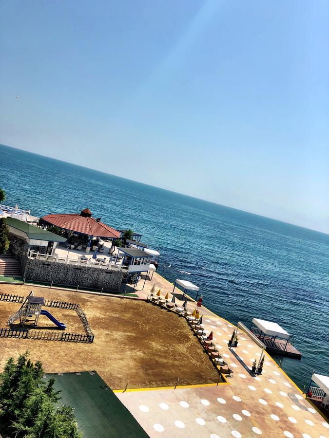 家庭水疗度假村和海水浴温泉 Selimpasa 外观 照片